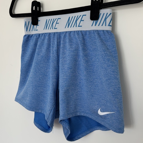 Nike Girl's Athletic Shorts, Blue - Size L - Picture 2 of 5